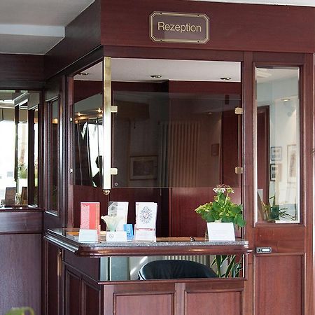 Hotel La Vigie & Ristorante Belvedere ดุยส์บูร์ก ภายนอก รูปภาพ