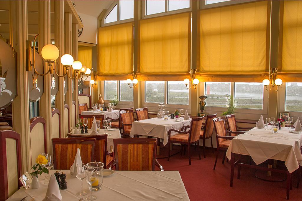 Hotel La Vigie & Ristorante Belvedere ดุยส์บูร์ก ภายนอก รูปภาพ